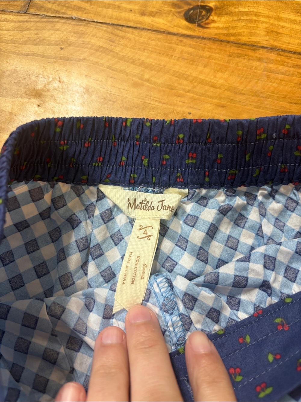 Matilda Jane Size 4 Blue & White Gingham Shorts w/Cherry Waistband - Picture 2 of 4